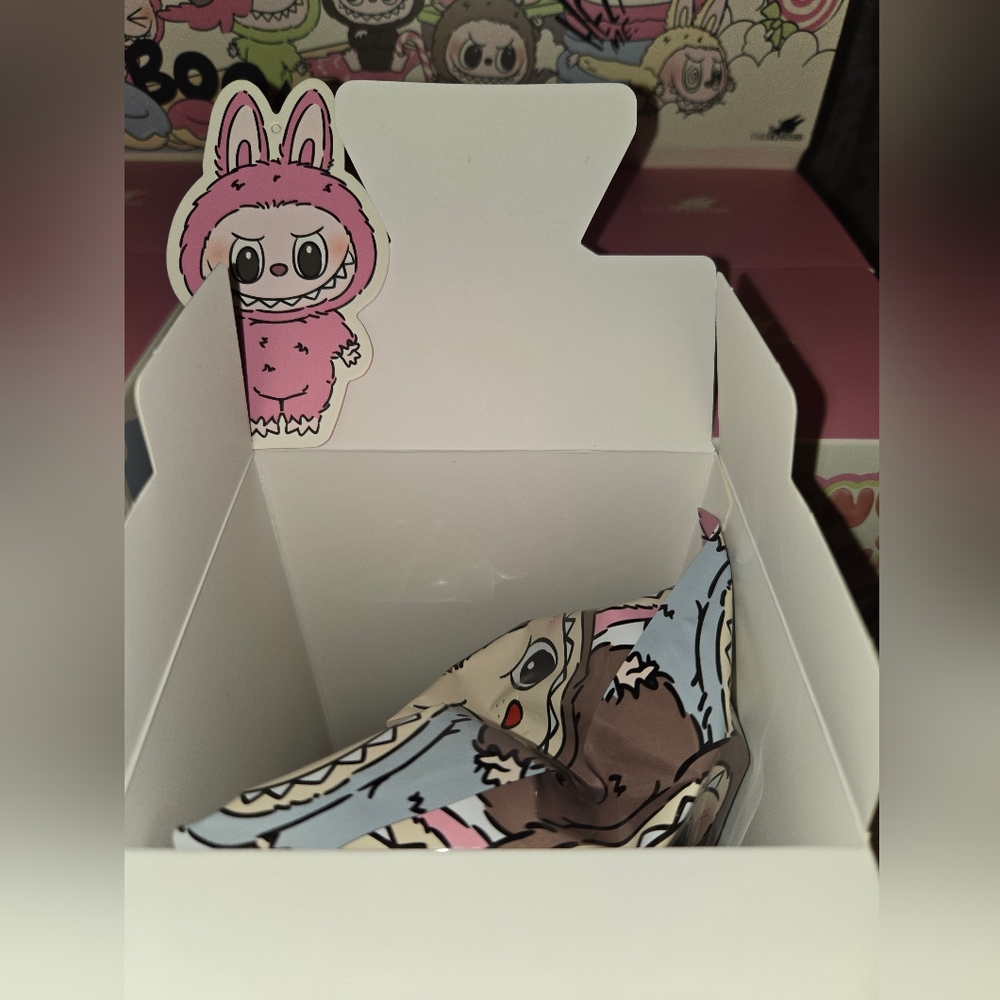 Labubu Exciting Macaron - Confirmed Lychee